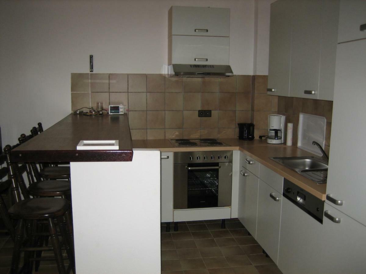 Ferienwohnung-Apartment Bootsliegeplatz Nach Anfrage Povljana Eksteriør bilde